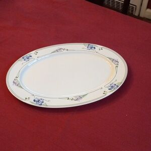 Villeroy & Boch White Oval Platter with Blue and Green Floral Trim